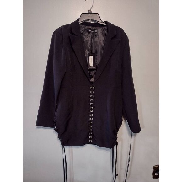 NWT Pretty Little Thing Black Hook And Eye Lace Up Detail Long Sleeve Blazer Dre - Picture 3 of 8